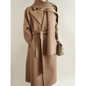 Cashmere coat additional view