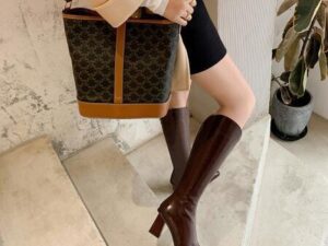 Women's Knee-high Solid Colour Square Head Leather Boots