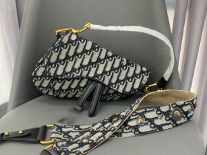 'It Bag', Women's Shoulder Cross-body Canvas Designer Saddle Bag