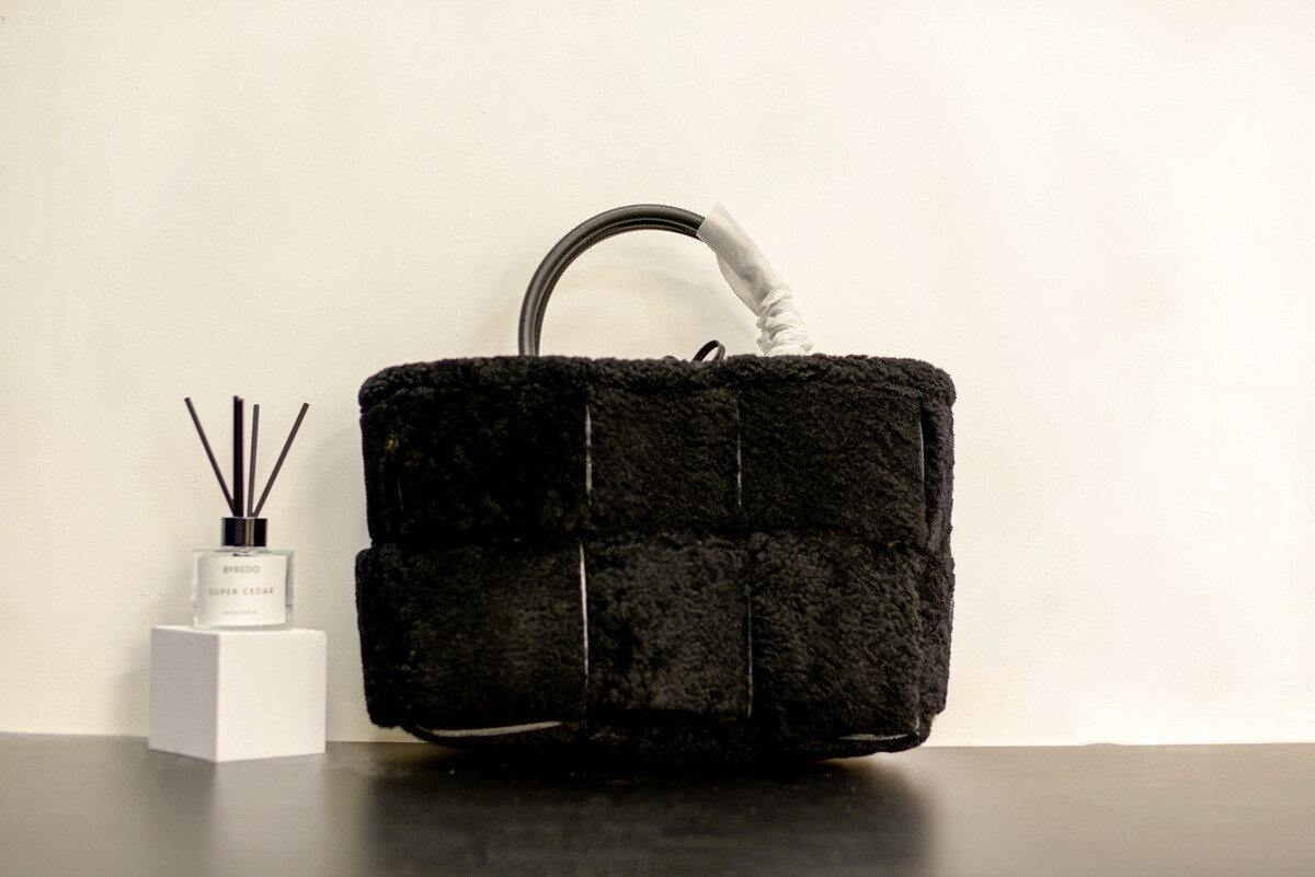 Women's Bohemian Style Lambswool Textured Large Tote Bag