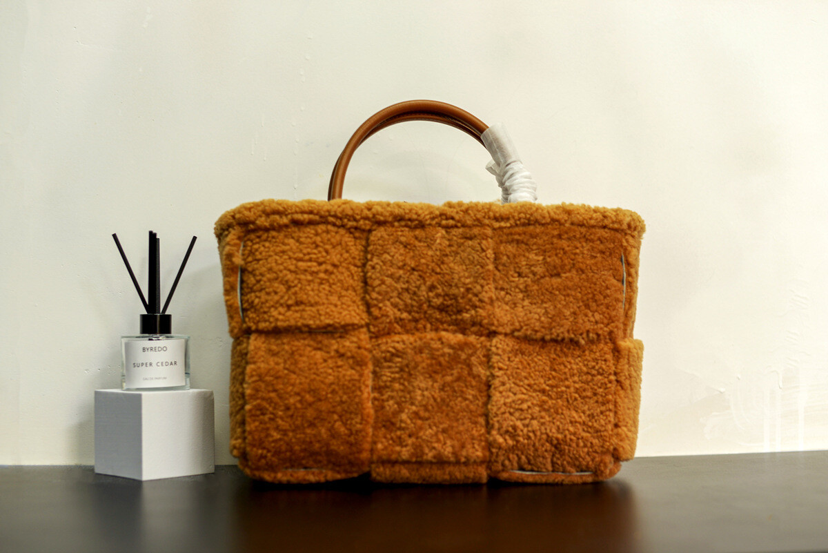 Women's Bohemian Style Lambswool Textured Large Tote Bag